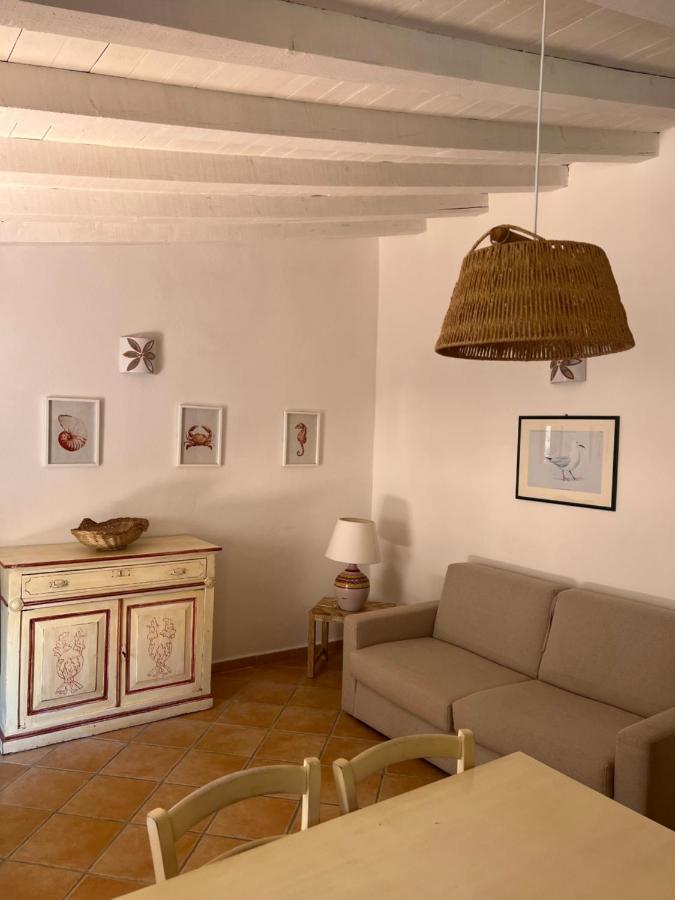 Appartamento Il Paguro A Cala Francese ลามัดดาเลนา ภายนอก รูปภาพ