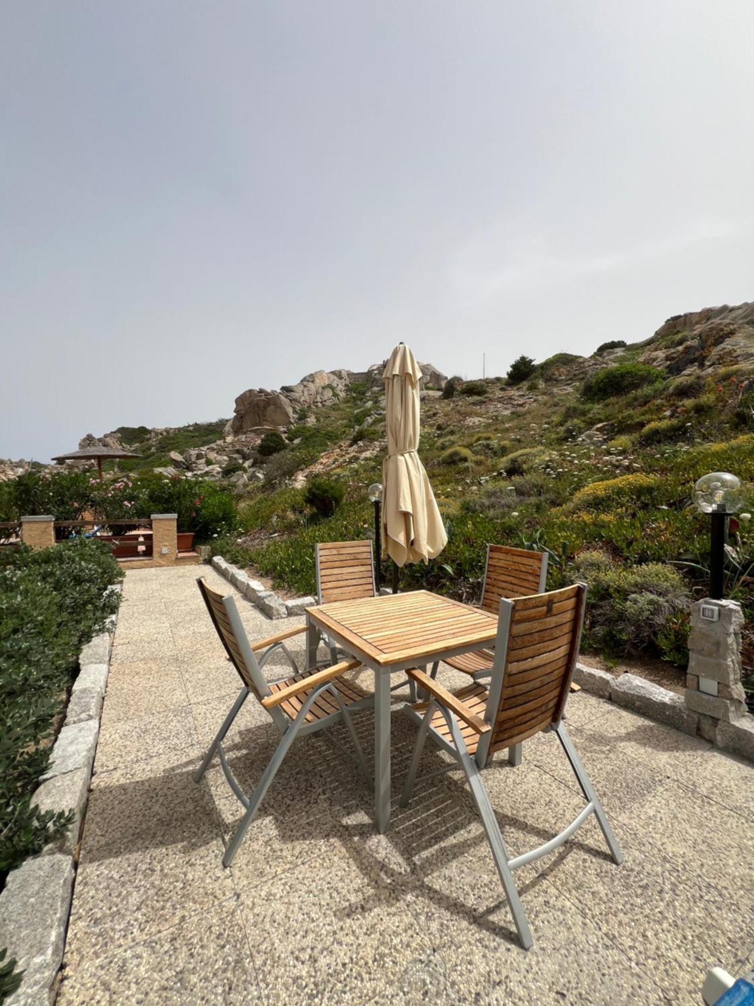 Appartamento Il Paguro A Cala Francese ลามัดดาเลนา ภายนอก รูปภาพ